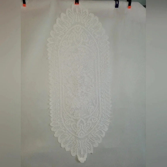 Vintage White  Lace Table Runner Doily Placemat Decorations Three includ… - Picture 3 of 4